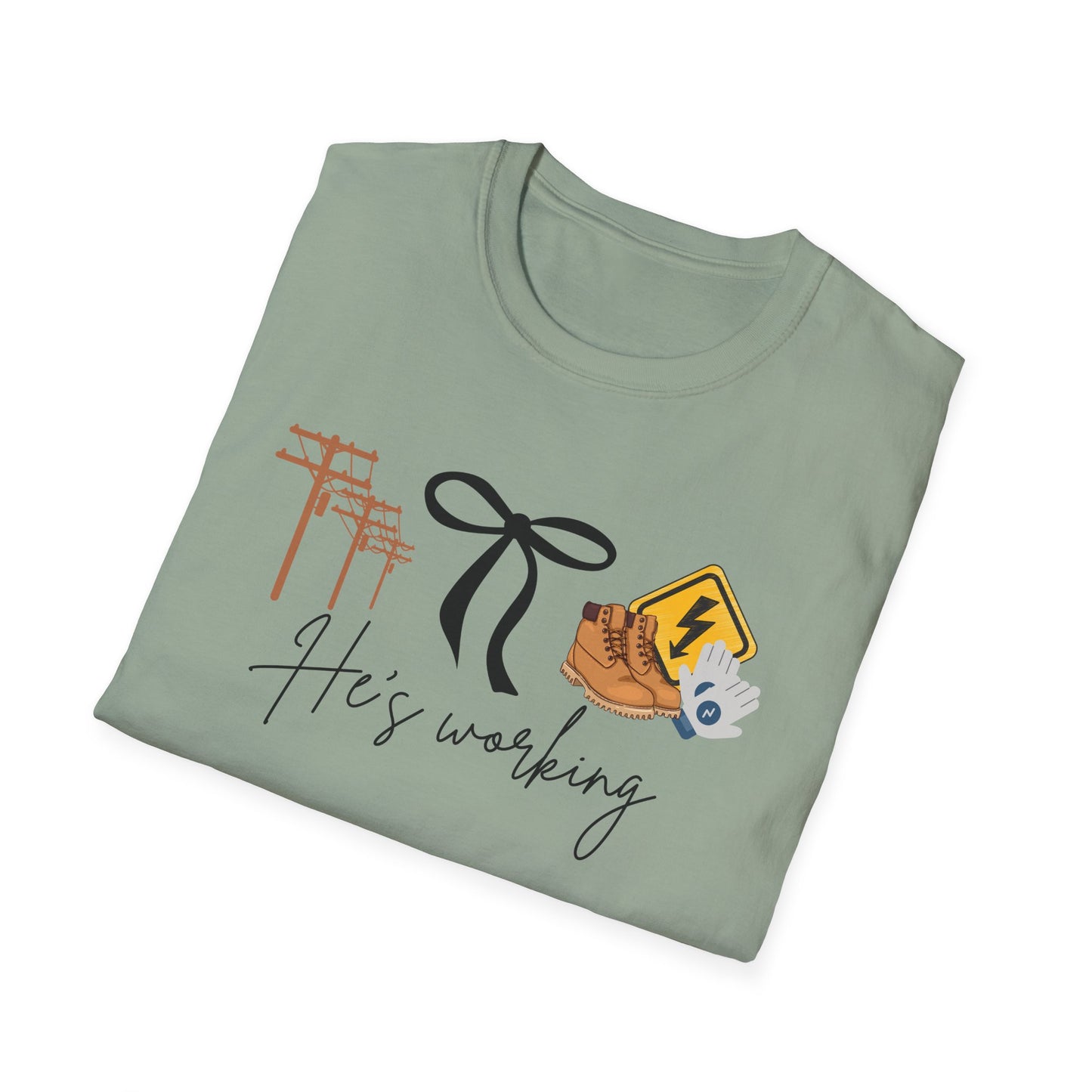 Lineman His Working Softstyle T-Shirt, Casual Tee, Motivational Shirt, Gifts for Her, Everyday Wear, Birthday Present